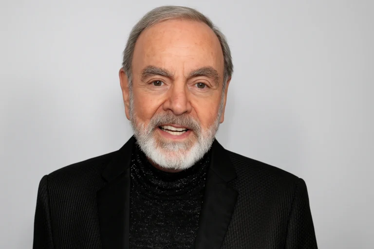 Is Neil Diamond Still Alive