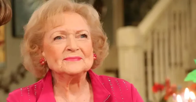 is Betty White still alive
